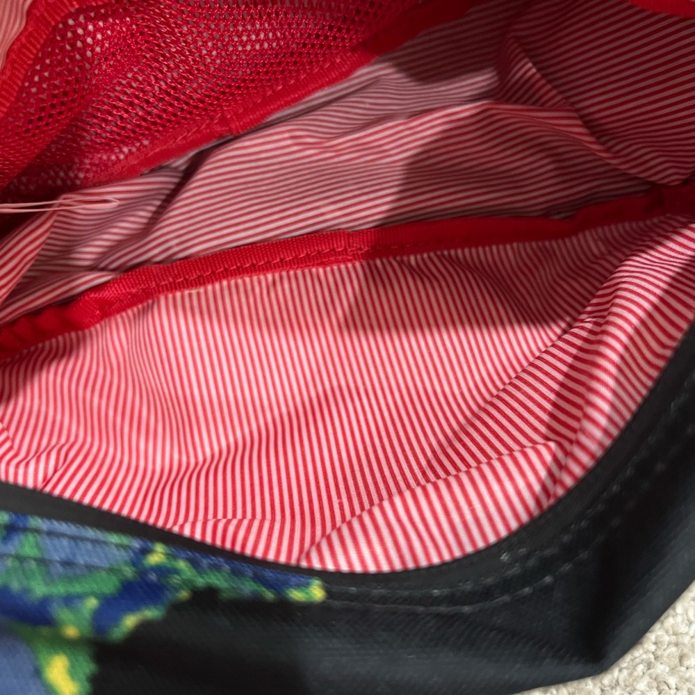 HERSCHEL FLORAL COSMETICS BAG - Picture 4 of 8
